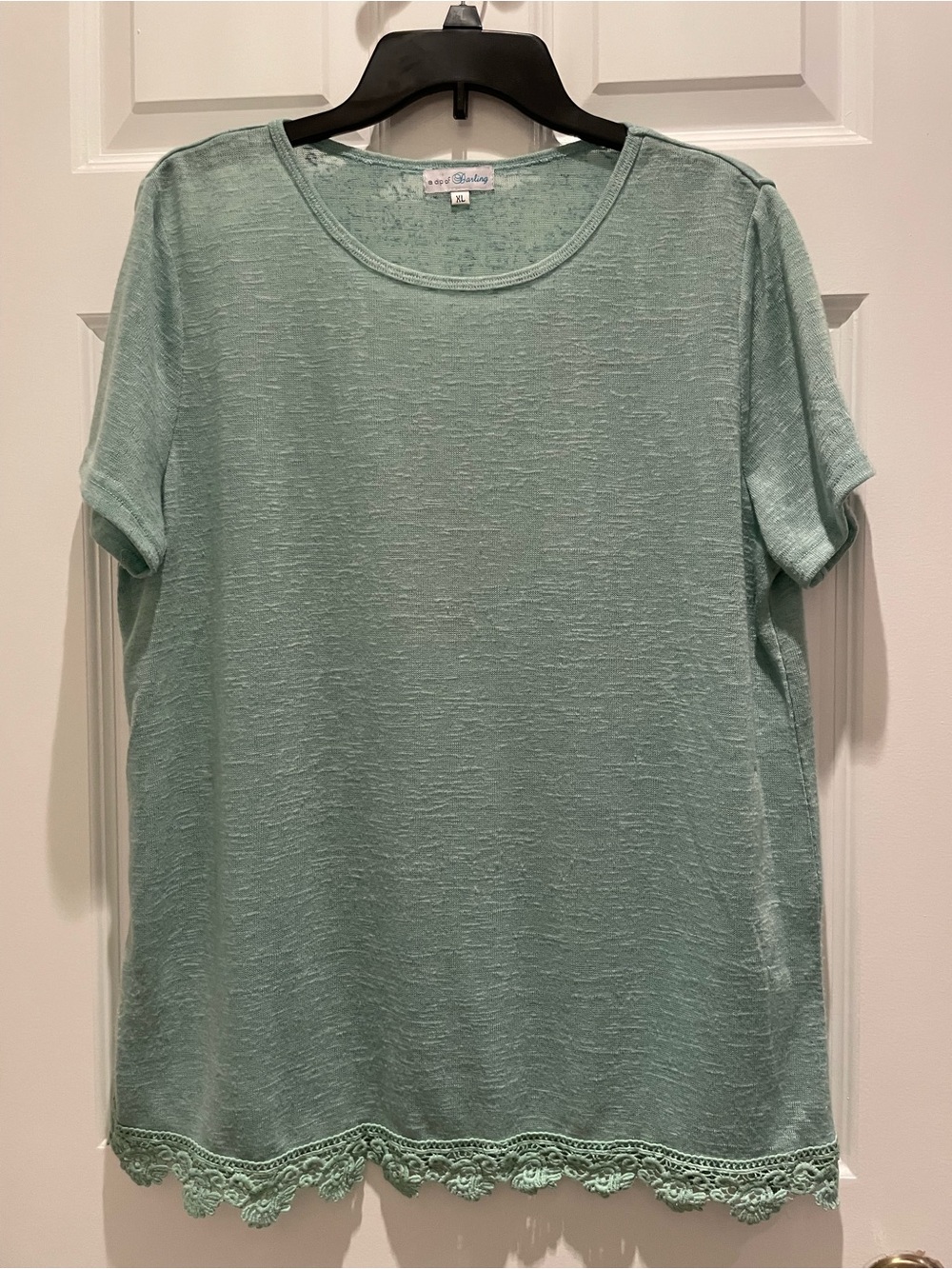 A Dip of Darling (now Indie & Co) boutique top with crocheted hem size XL